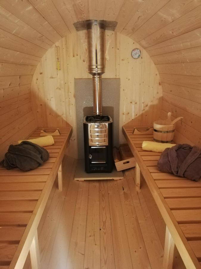 Pod Orehom Drvena Kuca I Sauna Krapina Extérieur photo